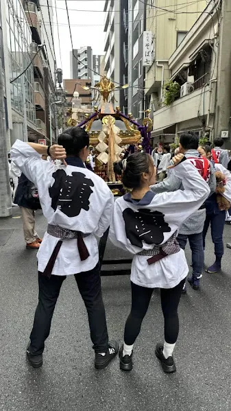 Matsuri, plongée au cœur d'un festival traditionnel japonais